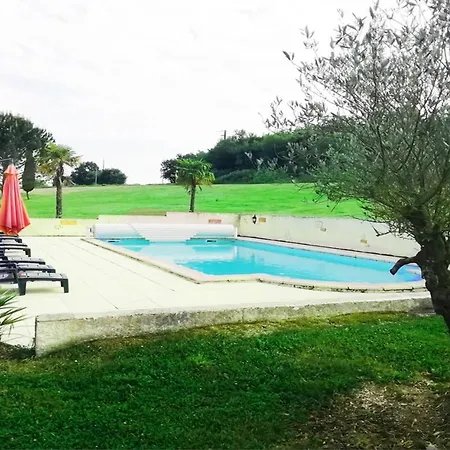 Location Bernadas Sur Paradise-location-maison Holiday home *